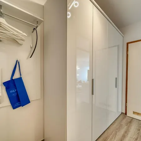 - Haus G, App 0g1210 Apartment *